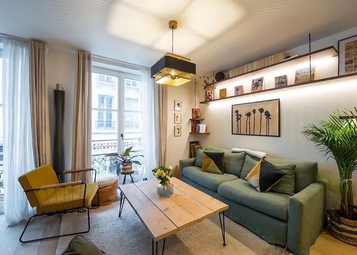 Magnifique 3 / 3 Bdr *